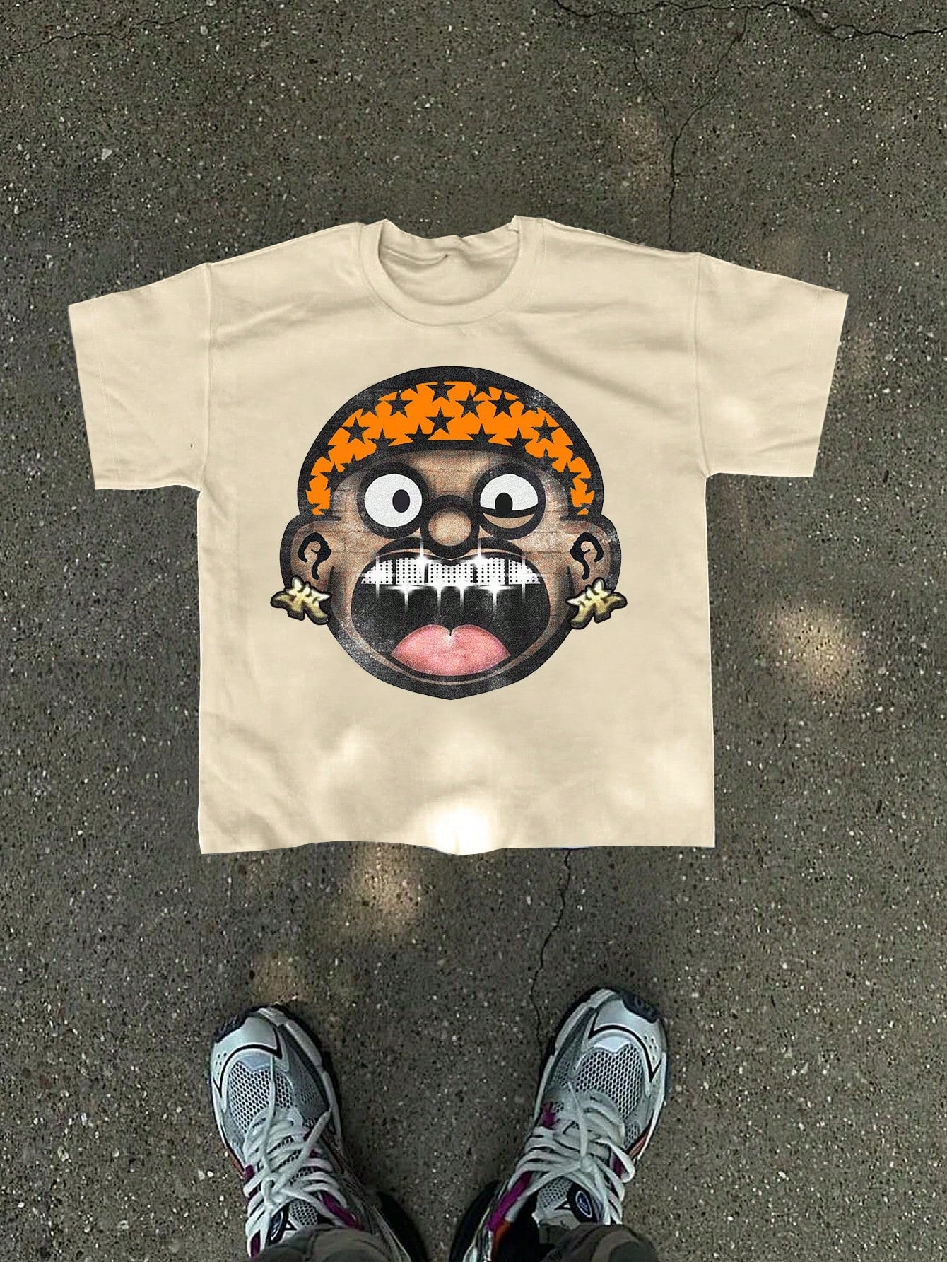 old Cartoon Graphic T-Shirt with Playful Illustration and Soft Cotton Casual Fit