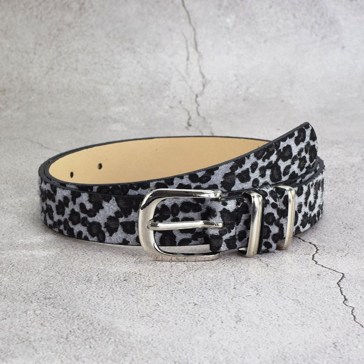 Leopard Print Belt with Vintage Metal Buckle and Heart Detail for Retro Streetwear Outfits