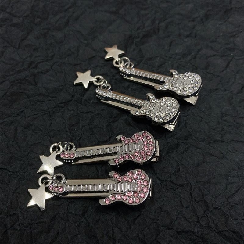 Metal Guitar Keychain with Star Accent in Black or White Y2K Design