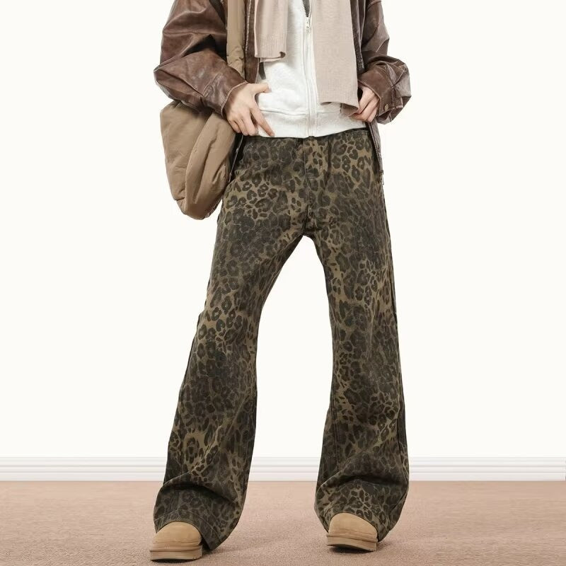 Leopard Print Wide-Leg Jeans in Earthy Brown