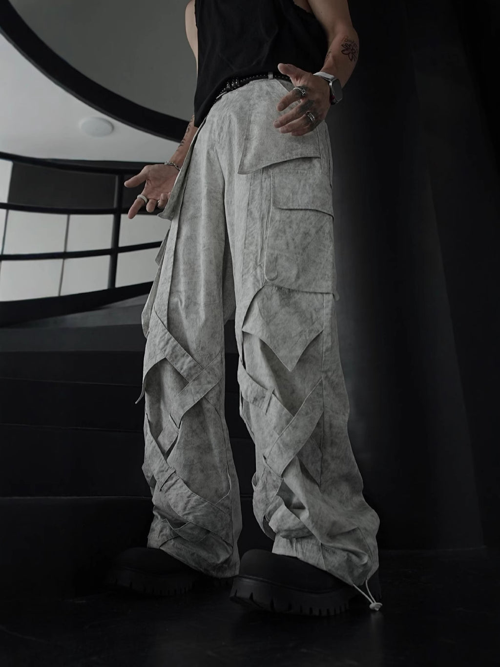 Layered Wide-Leg Cargo Pants in Washed Gray