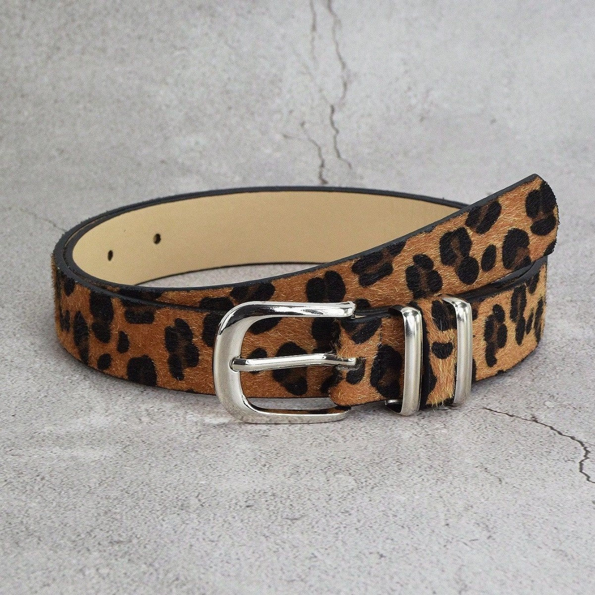 Leopard Print Belt with Vintage Metal Buckle and Heart Detail for Retro Streetwear Outfits