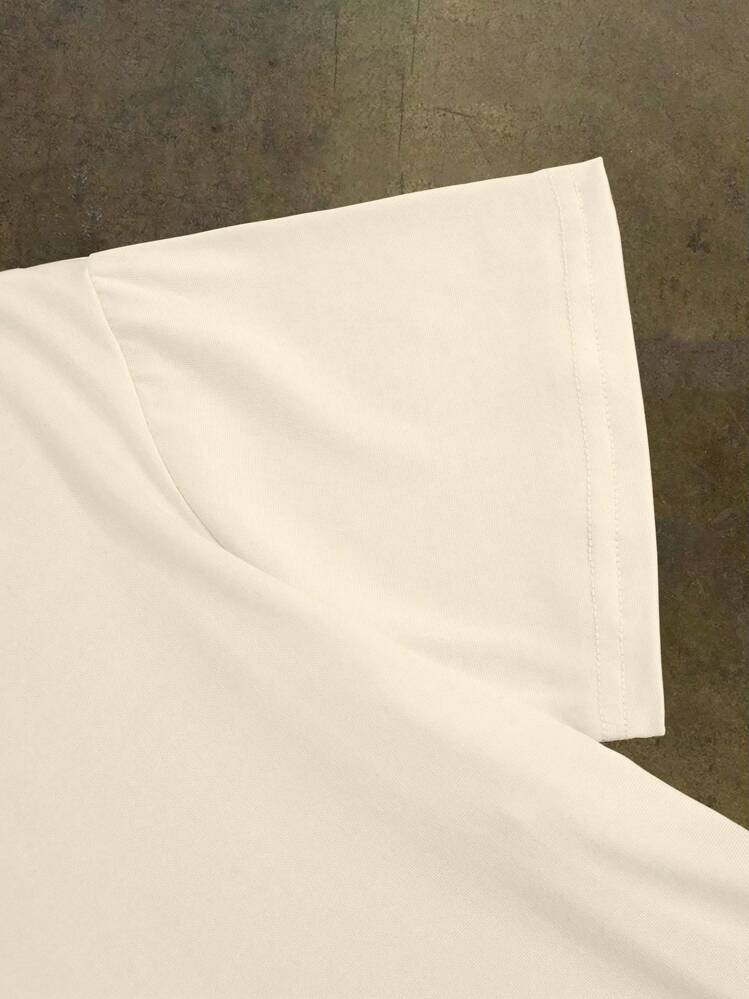 Graphic Lip Print Tee with Gold Grills ? Casual Streetwear T-Shirt